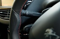 Peugeot 2008 PURETECH S/S GT LINE 17