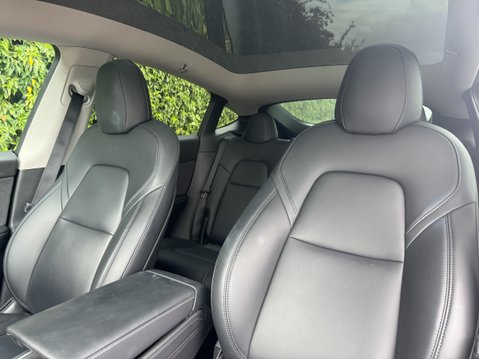Tesla Model Y (Sold) (Dual Motor) Long Range SUV 5dr Electric Auto 4WDE (384 bhp) 8