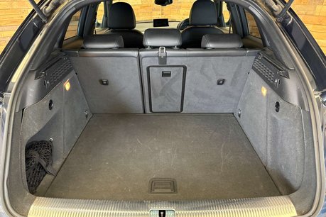 Audi Q3 2.0 TFSI S line SUV 5dr Petrol S Tronic quattro Euro 5 (s/s) (170 ps) 61