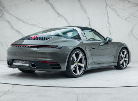 Porsche 911 Targa 4S (992) 15