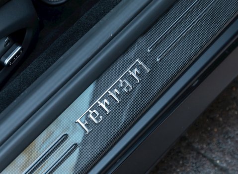 Ferrari GTC4 Lusso 23