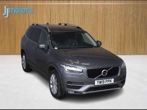Volvo XC90 2.0 D5 PowerPulse Momentum SUV 5dr Diesel Auto 4WD Euro 6 (s/s) (235 ps) 1