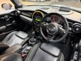 Mini Hatch 2.0 Cooper S Auto Euro 6 (s/s) 3dr 2