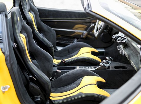 Ferrari 458 Speciale Aperta 15