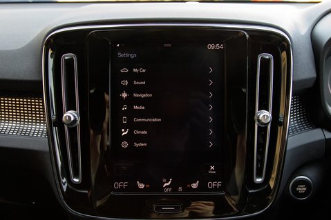 Volvo XC40 T4 R-DESIGN PRO 33