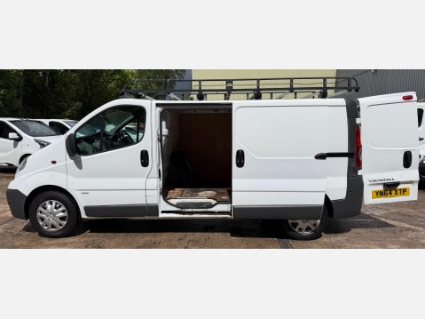 Vauxhall Vivaro 2.0 2900 CDTi Panel Van 4dr Diesel Manual FWD L3 (195 g/km, 113 bhp) 19