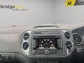 Volkswagen Tiguan 2.0 TDI BlueMotion Tech R-Line DSG 4WD Euro 5 (s/s) 5dr (Nav) 21
