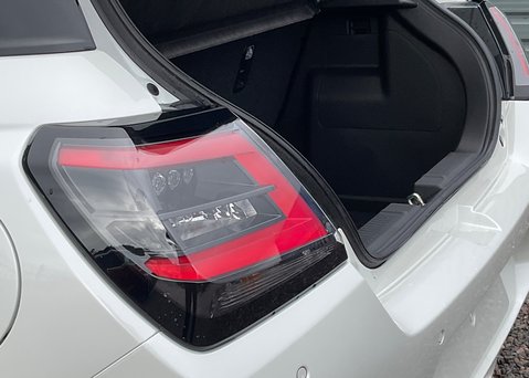 Suzuki Swift 1.2 Mild Hybrid Motion  16