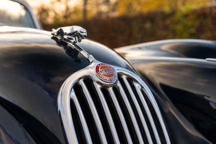 Jaguar XK 140 Drop-Head Coupe 14