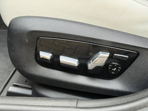 BMW M5 4.4 V8 Steptronic xDrive Euro 6 (s/s) 4dr 44