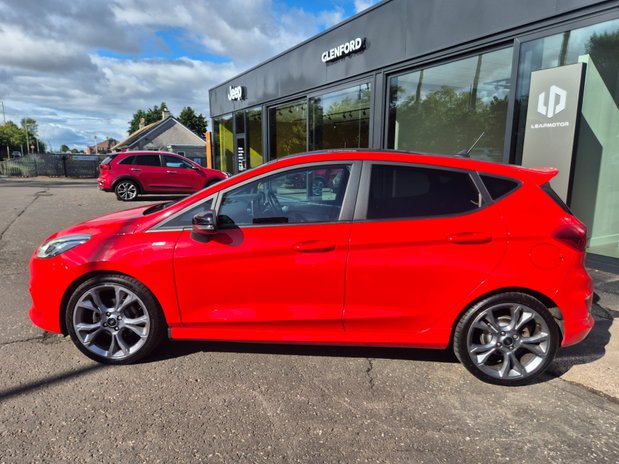 Ford Fiesta 1.0 ecoboost ST-LINE X 7