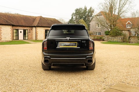 Rolls-Royce Cullinan 6.75 V12 Black Badge Auto 4WD Euro 6 5dr 7