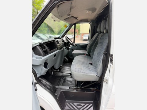 Ford Transit 2.2 TDCi 280 Panel Van 5dr Diesel Manual FWD L2 H1 (198 g/km, 123 bhp) 33