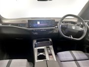 Vauxhall Grandland 73kWh Ultimate SUV 5dr Electric Auto (213 ps) Full Leather Trim - Heated Se 19