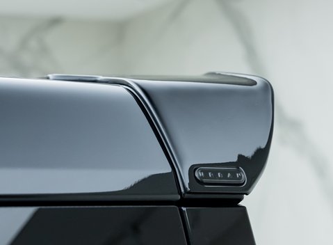 Land Rover Defender 90 D250 X-Dynamic SE URBAN 33