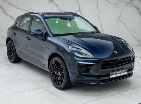 Porsche Macan GTS 8
