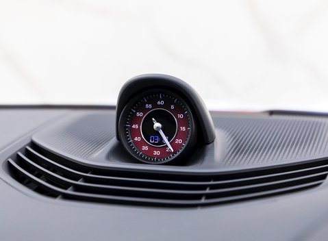 Porsche Taycan Turbo Cross Turismo 19