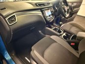 Nissan Qashqai 1.3 Qashqai N-Connecta DiG-T 5dr 54