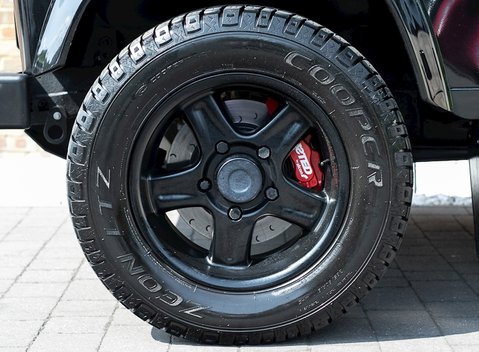 Land Rover Defender 90 XS T40S 10