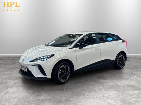 MG MG4 64kWh SE Long Range Hatchback 5dr Electric Auto (203 ps) 3