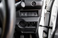 Suzuki Jimny SZ4 15