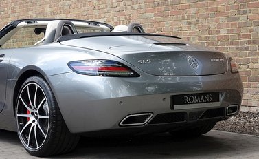 Mercedes-Benz SLS AMG GT Roadster 22