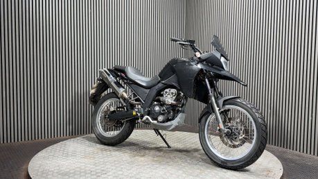 Derbi GP TERRA 125 2016 11K MOT ENDURO / SUPERMOTO ROAD LEGAL PROJECT 125CC 3