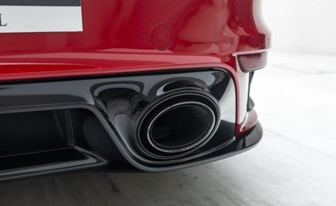 Porsche 911 Turbo S (992) Lightweight 51
