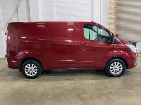 Ford Transit Custom 300 LIMITED P/V ECOBLUE 2