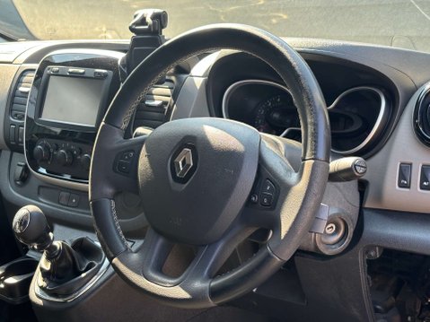 Renault Trafic 1.6 Trafic LL29 Sport Nav dCi 36
