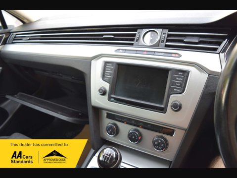 Volkswagen Passat 2.0 Passat SE Business TDI BlueMotion Technology 4dr 62