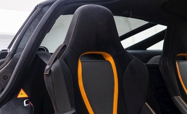 McLaren 720S Performance 12