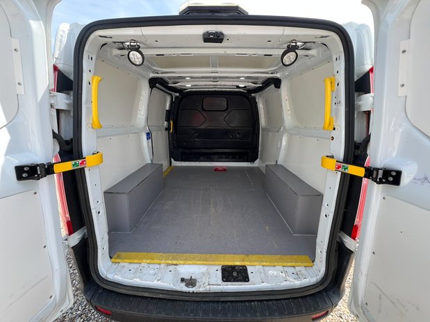 Ford Transit Custom SWB L1H1 Low Roof Leader Air Con Sensors EURO 6 NO VAT 10