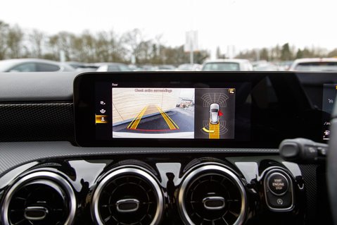 Mercedes-Benz A Class A 180 SPORT EXECUTIVE 31