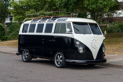 Volkswagen Restomod Porsche 3.2 Ltr 21 Window Samba 2