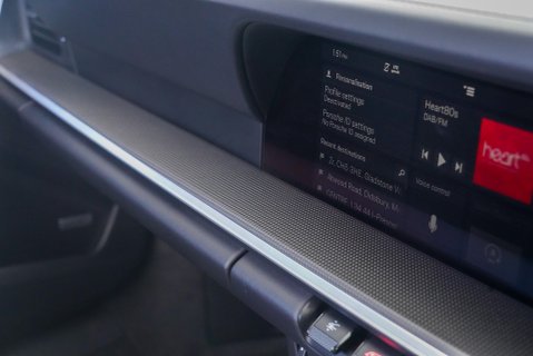 Porsche 911 TURBO S PDK 16