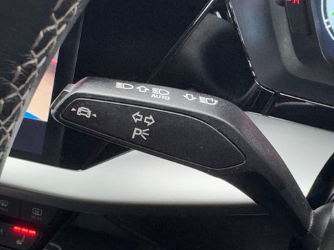 Audi A3 1.4 TFSIe 40 S line Sportback S Tronic Euro 6 (s/s) 5dr (17in Alloys), 13kW 49