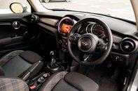 Mini Hatch COOPER 4