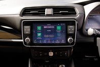 Nissan LEAF TEKNA 17