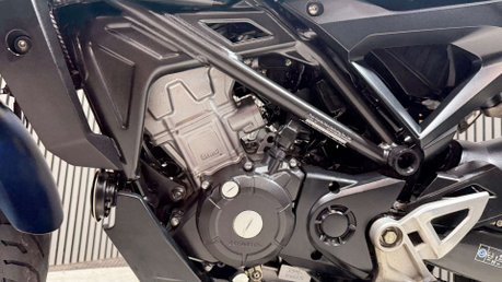 Honda CB 2021 NEO SPORT ONLY 17K STUNNING EXAMPLE 125CC 18