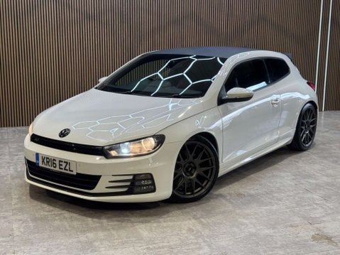Volkswagen Scirocco 2.0 Scirocco R-Line BlueMotion Technology TDI Semi-Auto 3dr 34