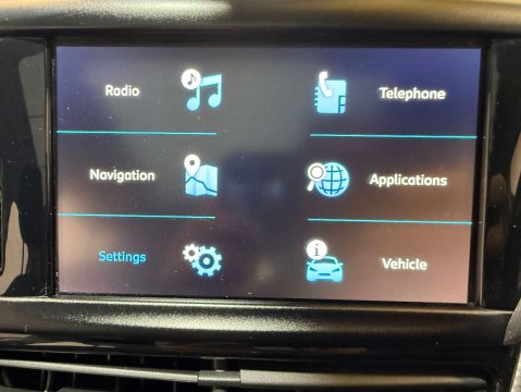 Peugeot 2008 1.2 2008 Allure Premium PureTech S/S 5dr 25