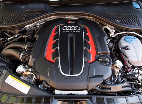 Audi RS6 Avant Performance 29