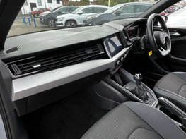 Audi A1 1.0 A1 Sportback 25 TFSI Black Edition Semi-Auto 5dr 17