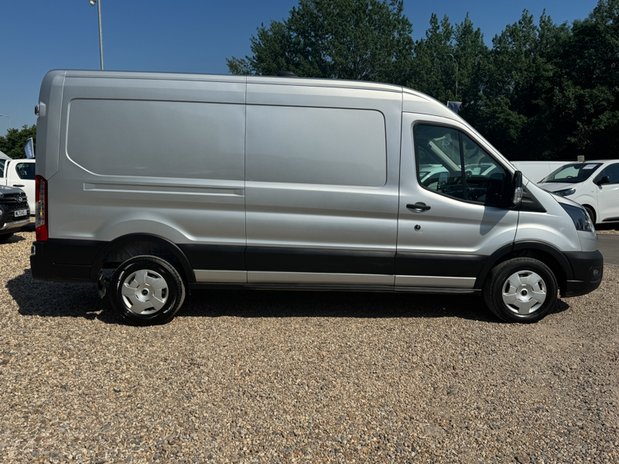 Ford Transit LWB L3H2 [SOLD SM] Medium Roof Trend 350 Air Con Sensors EURO 6 5
