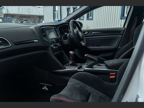 Renault Megane 1.8 Megane RS Trophy-R TCe 5dr 10