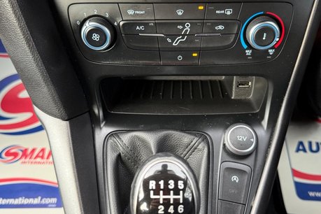 Ford Focus ZETEC S TDCI 19