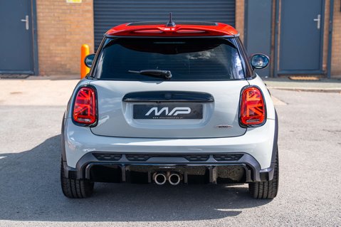 Mini Hatch 2.0 John Cooper Works Auto 3dr 10