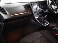 Renault Grand Scenic ICONIC TCE 28