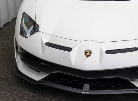 Lamborghini Aventador SVJ LP 770-4 27